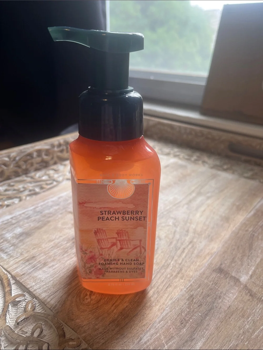 Bath & Body Works Strawberry Peach Sunset Foaming Hand Soap - Orange